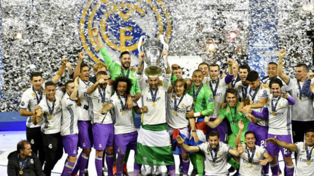 安东：球队早早进球本应取得胜利；我们反复出现低级错误