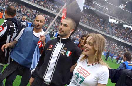 21到01！博洛尼亚晋级AC米兰遭绝杀，意甲八强格局生变