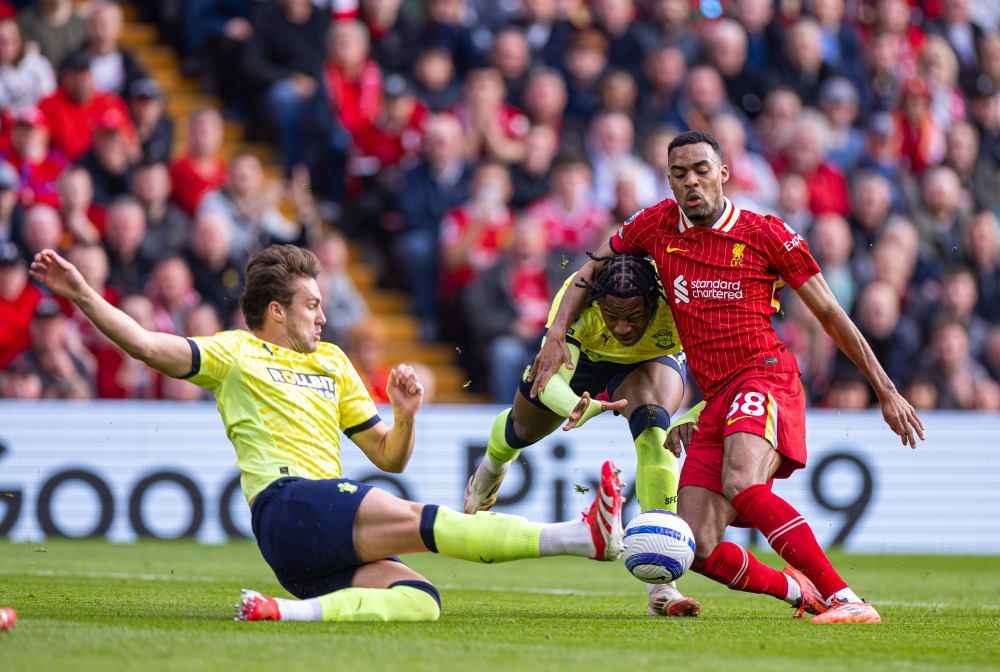 于根伟：对阵中超前五中的四支球队抢到12分，我觉得比较满意（于根伟：战中超前五四强斩获12分，整体较满意）