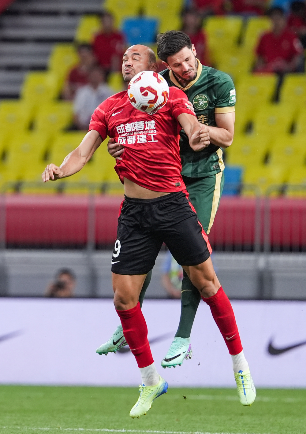 西甲战报：罗梅罗世界波，米拉制胜球，西班牙人2-1毕包（西甲赛报：罗梅罗轰世界波，米拉打进制胜球，西班牙人2-1击败毕尔巴鄂）