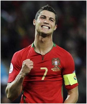 世欧预半场：恩博洛破门，尼格伦追平，瑞士暂1-1瑞典（世欧预半场战报：恩博洛先开纪录，尼格伦扳平，瑞士暂与瑞典1-1）