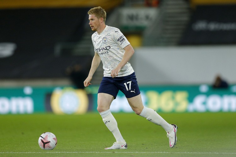 英超战报：曼联客场战胜埃弗顿,