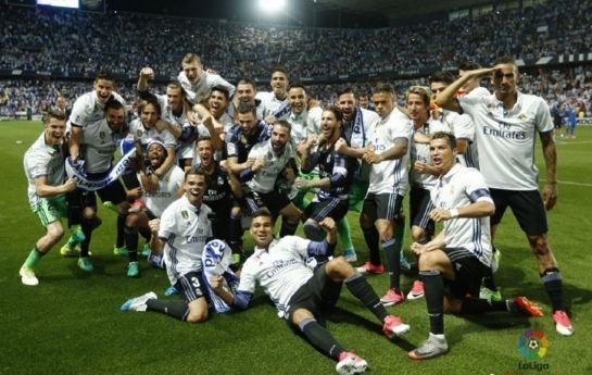 半场战报：热那亚1-1维罗纳，洛伦佐-科隆博建功，拉菲克-贝尔加利破门