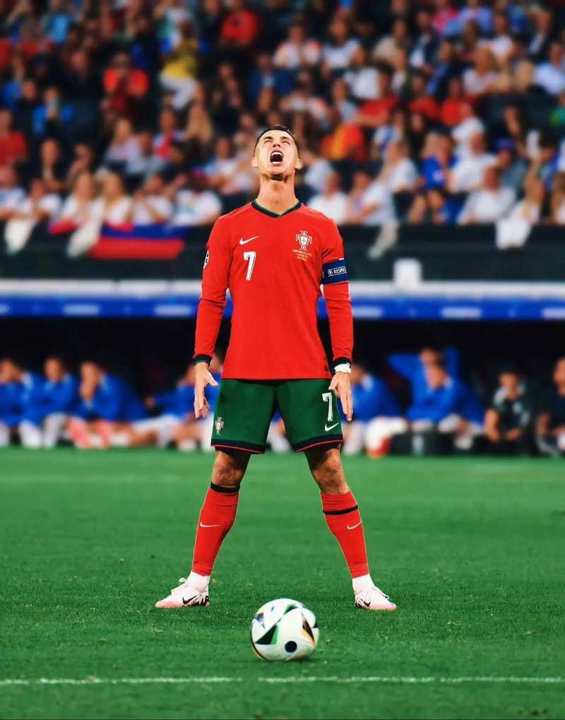 马雷斯卡：后面两轮需全胜才能确保前八，弗法纳眼睛伤的很重