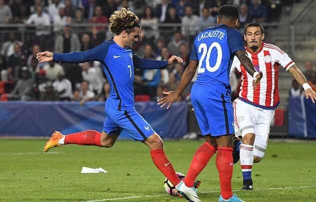 记者：热刺不会在冬窗召回武什科维奇，球员将留在汉堡（记者：热刺冬窗无意召回武什科维奇，他将继续留在汉堡）