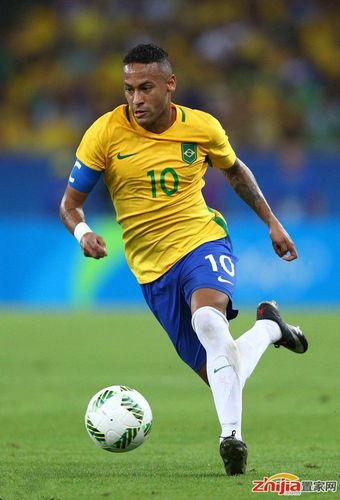 篮球火箭球员社媒晒出训练照