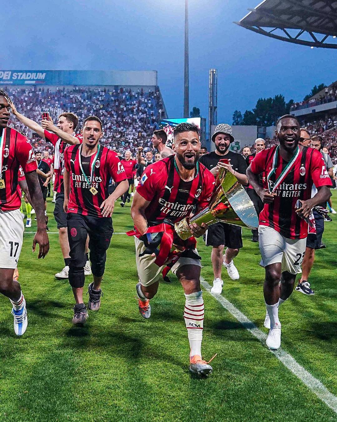 踢球者：拜仁小将阿萨雷外租富勒姆机会寥寥，可能不会被买断