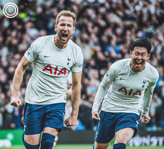 实现中超三连冠、队史第4冠，海港官方社媒发文庆祝