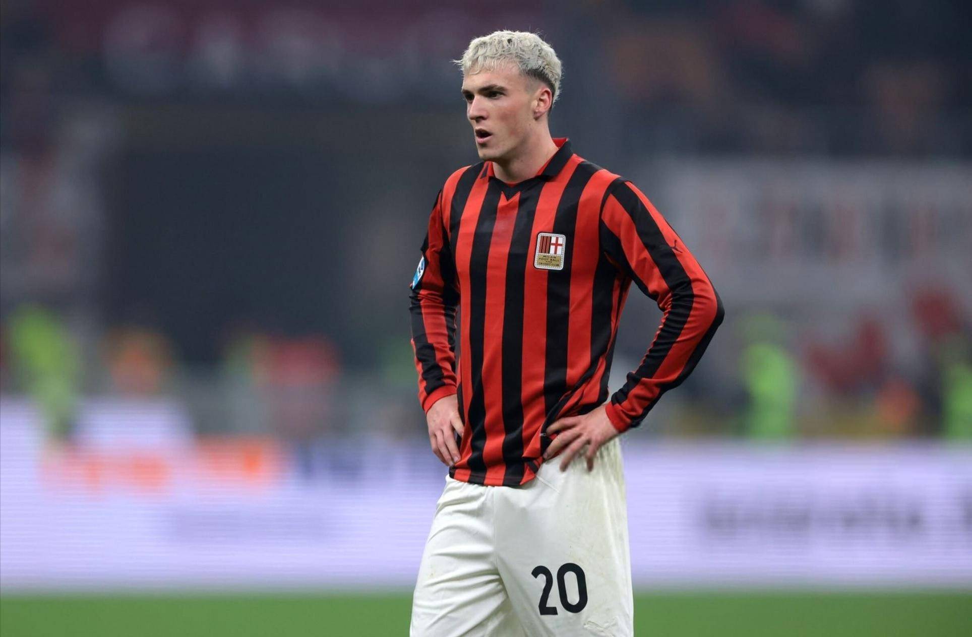 澳超战报：劳伦斯、潘宁顿建功，珀斯光荣2-1逆转喷气机