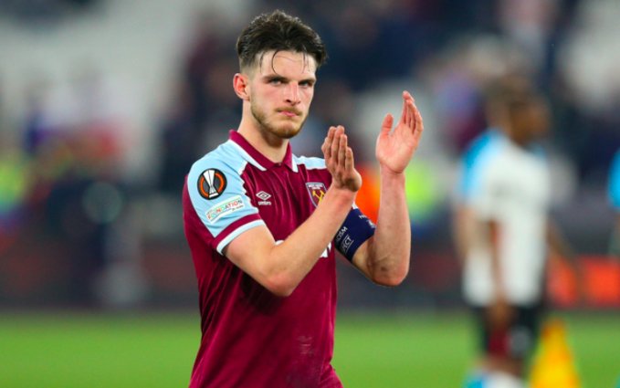 巴萨旧将：足球世界没人能达到梅西的高度，他让我们变得更好（前巴萨球员：足坛无人触及梅西的高度，他让我们变得更优秀）