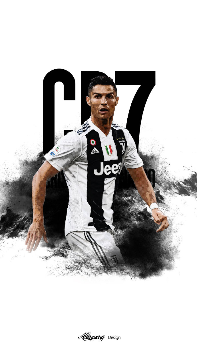 韩国女星穿曼联曼城球衣聚餐。左边是韩国国门金承奎...