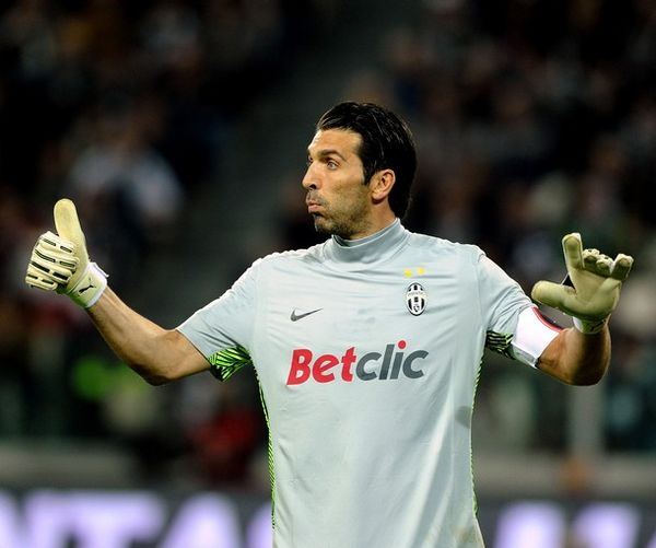 法尔克：尤文和利物浦都询问了明夏免签格纳布里的可能