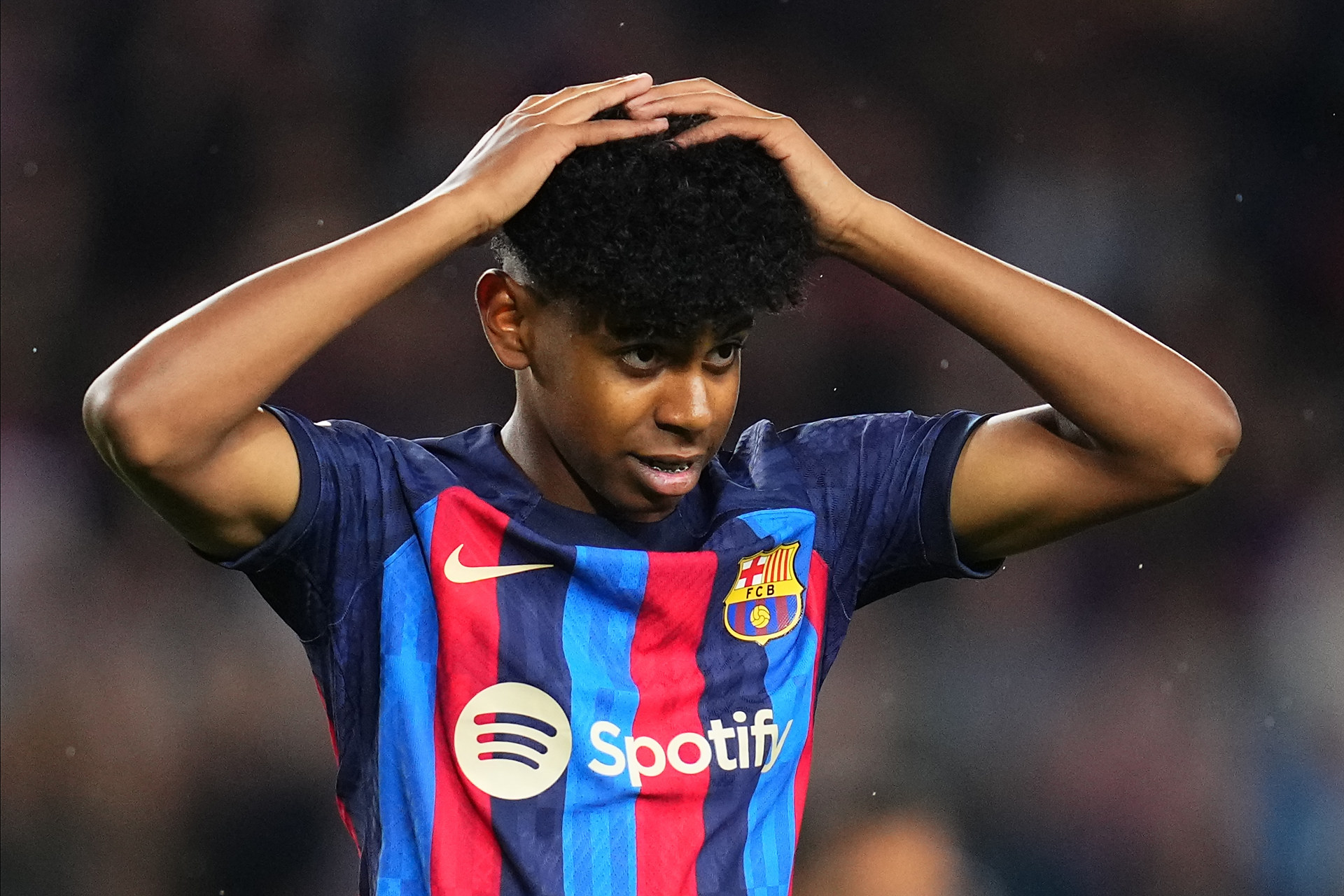 库尼亚：我在巴西队帮助球队组织进攻，但我也可以踢伪9号（库尼亚：在巴西队我承担进攻组织，同样能胜任伪9号）